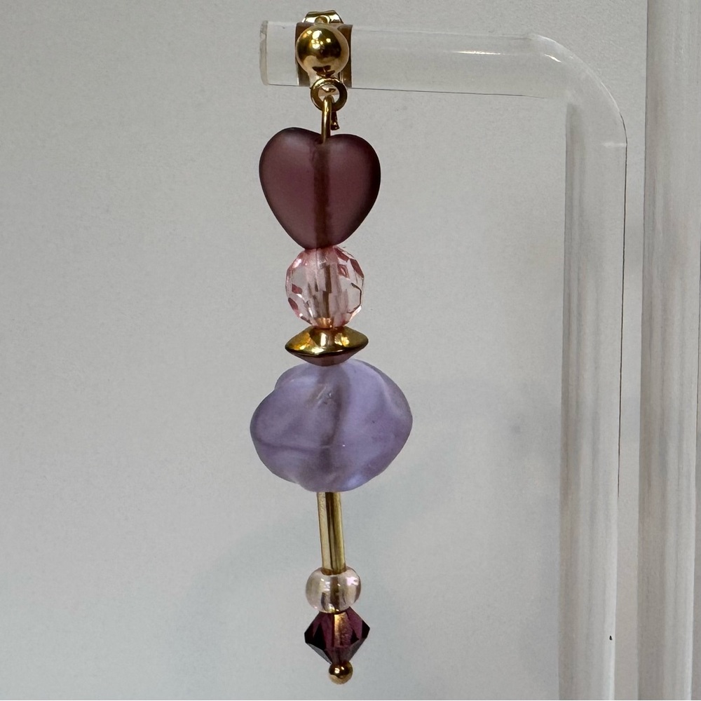 Elegant Purple, Pink and Gold Heart Earrings - Picture 2 of 2